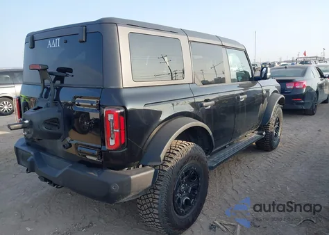 2024 Ford Bronco Wildtrak z USA, uszkodzony, nr VIN 1FMEE2BP5RLA09233